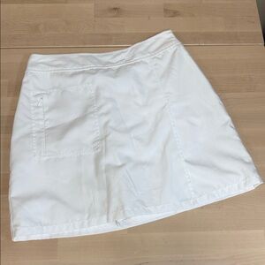 Izod White Casual‎ Skort